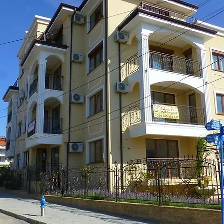 In Elitonia 5 Apartment Ravda